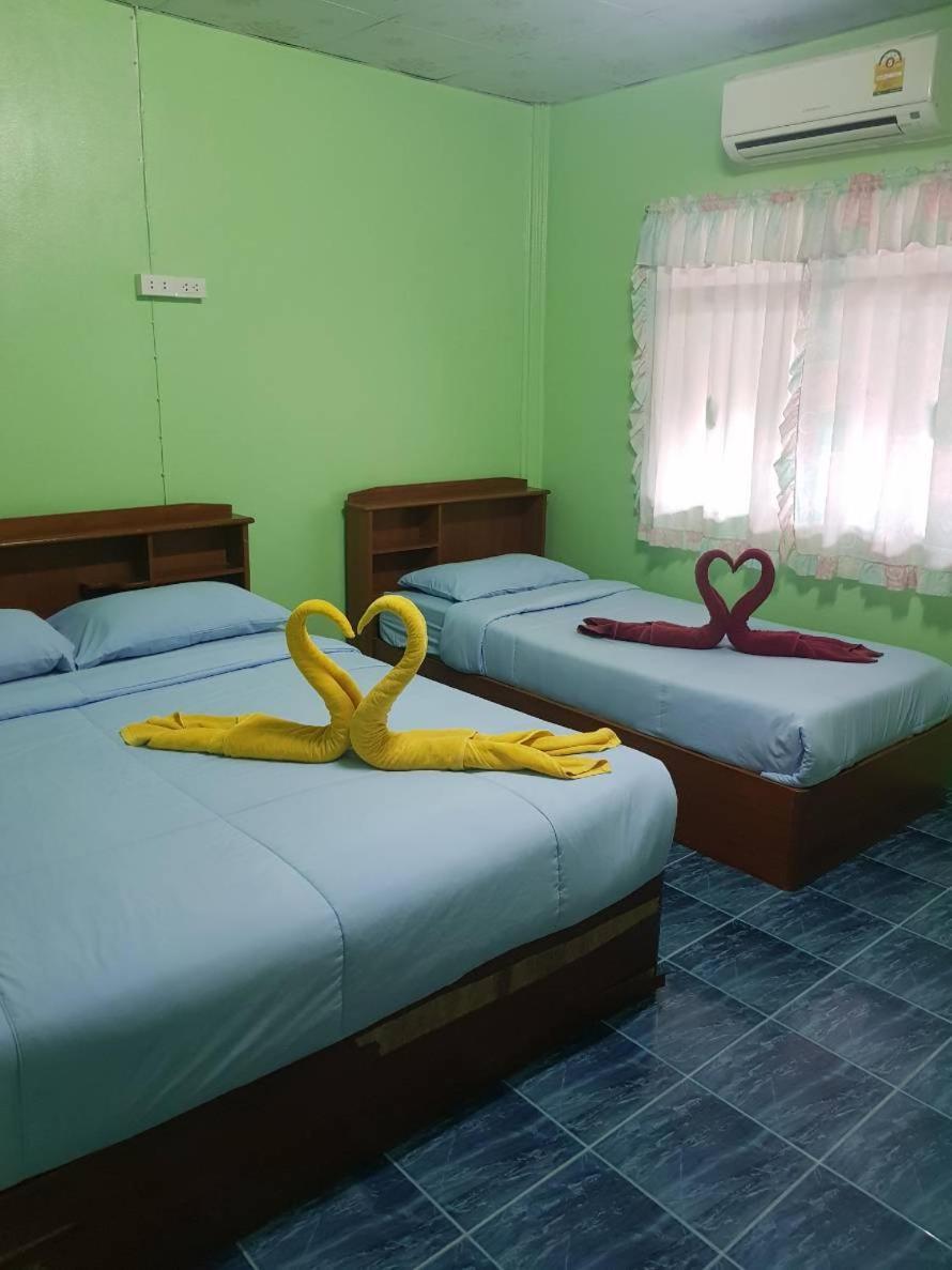 RIN BEACH RESORT 3⋆ HAAD RIN, THAILAND COMPARE HOTEL RATES